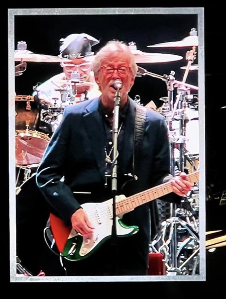 Eric Clapton Accor Arena 01