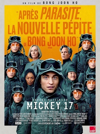 Mickey 17 affiche